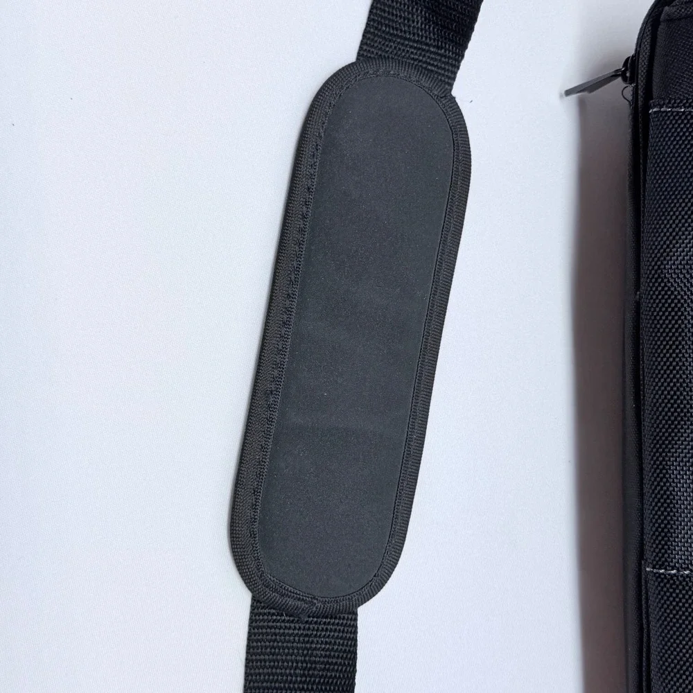 Targus Black Laptop Bag Messenger Briefcase Shoulder Strap Pouch